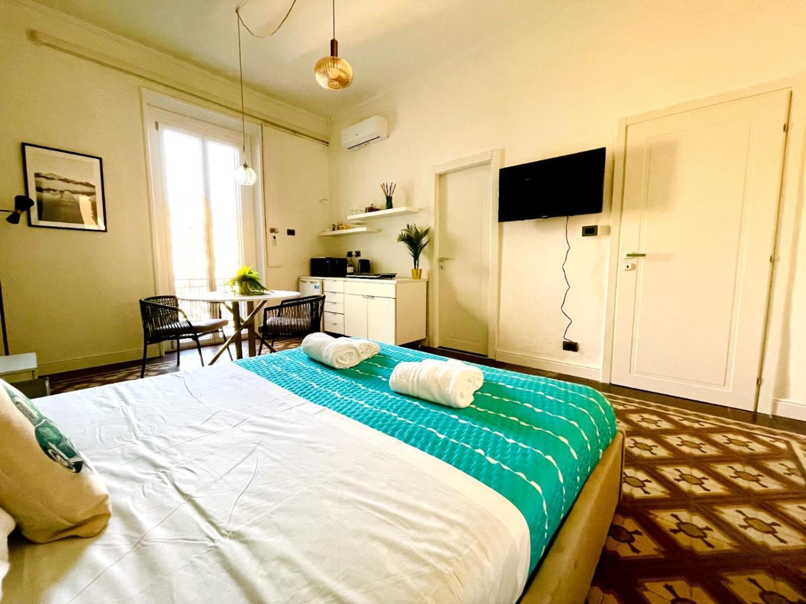 Charming Rooms Loreto 8 Milan Exterior photo